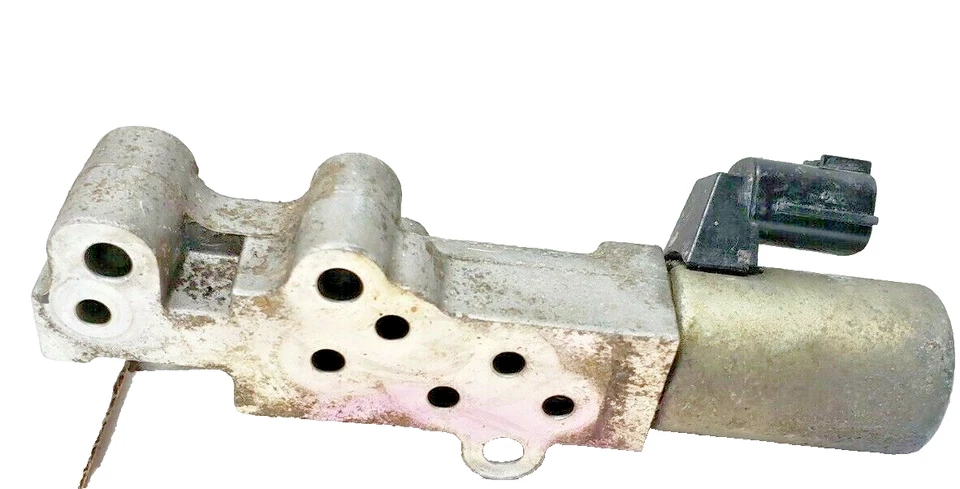 2002–2008 Nissan Maxima Bank 2 VVT Variable Timing Solenoid 23796-2Y520 OEM - Image 2 of 3