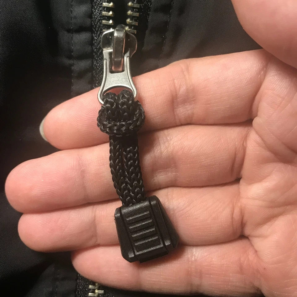 10 PCS Paracord Zipper Pulls w/ Plastic Pull Tab for Backpack Jacket bags School - Image 4 of 4