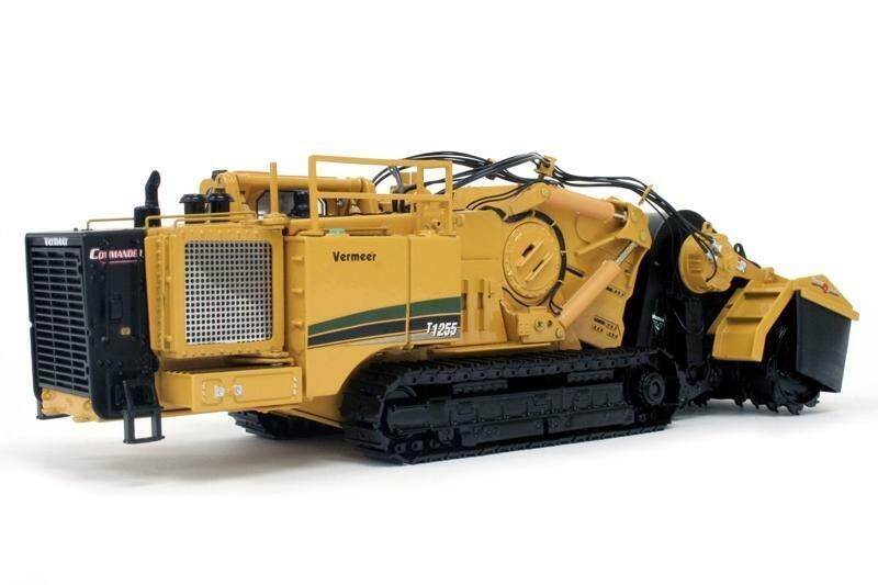 Vermeer T1255 Commander 3 with Terrain Leveler - TWH 1:50 Scale