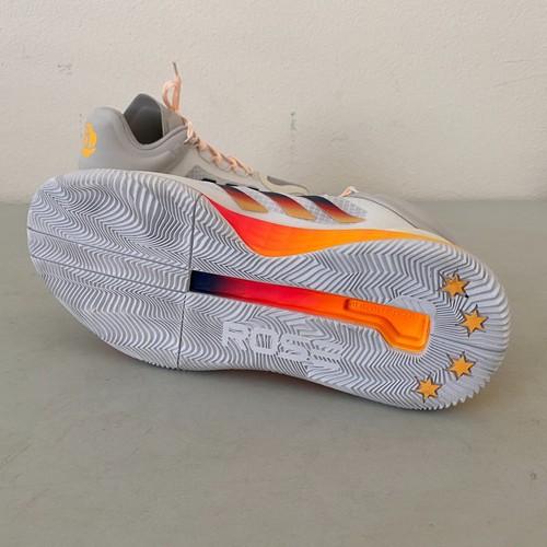 NUOVE scarpe da basket Adidas D Rose 11 bianco oro indaco da uomo taglia 10 FW8508 - Foto 6 di 8