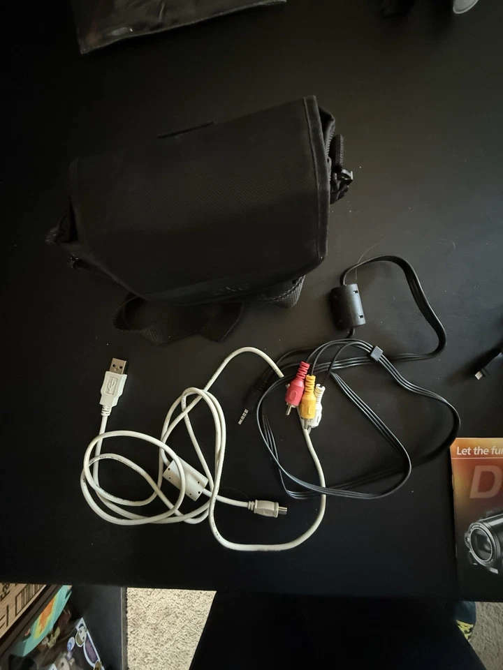 DXG-587V HD Camcorder - Image 4 of 4