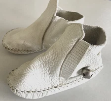 MINNETONKA White Moccasins PaPoo Shu Deer Leather Bells Infant Sz 6 Baby Shoes