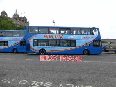 FOTO AIRLINK BUS EDINBURGH ABGEBILDET ENTLANG DER PRINCES STREET 2013