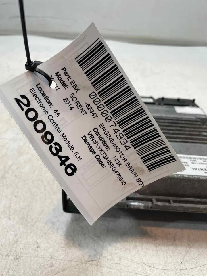 Ecm Engine Control Module W Bracket OE 39103-2gbk0 👍 Fits KIA SORENTO 2014-2015 - Image 2 of 4