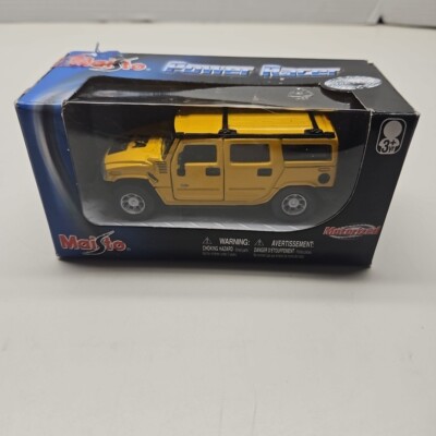Maisto Hummer H2 motorized Power Racer. Die Cast Metal Yellow Box Cond may vary