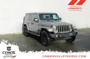 Bluetooth, backup camera, keyless start, WiFi hotspot, Android Auto, remote start, satellite radio,