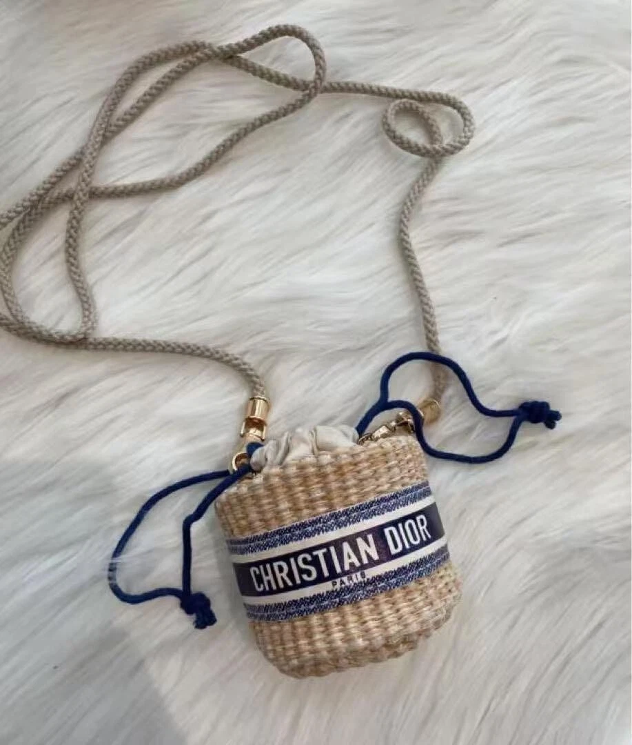 Mini sac bandoulière Christian Dior pochette paille nouveauté VIP limitée   Neuf de JP