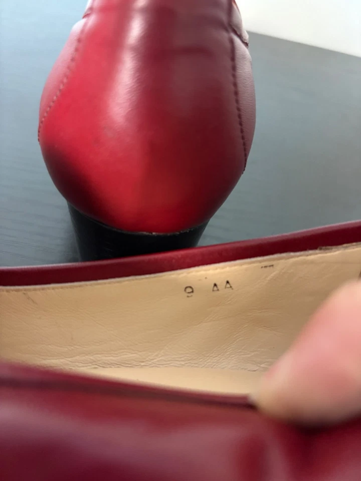 Zapatos para mujer Amalfi by Rangoni mocasín de cuero rojo tacón de 1,75" talla 9 AA Foto 4 de 4