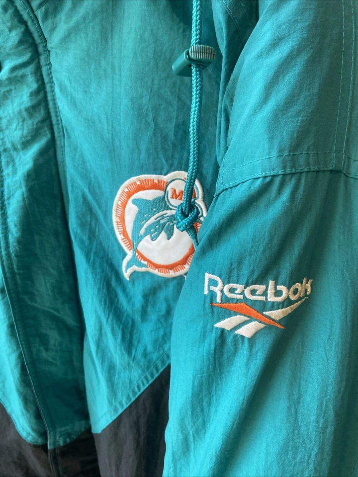 Jaqueta Reebok Pro Line Miami Dolphins Puffer Vintage Tamanho Médio - Imagem 3 de 4
