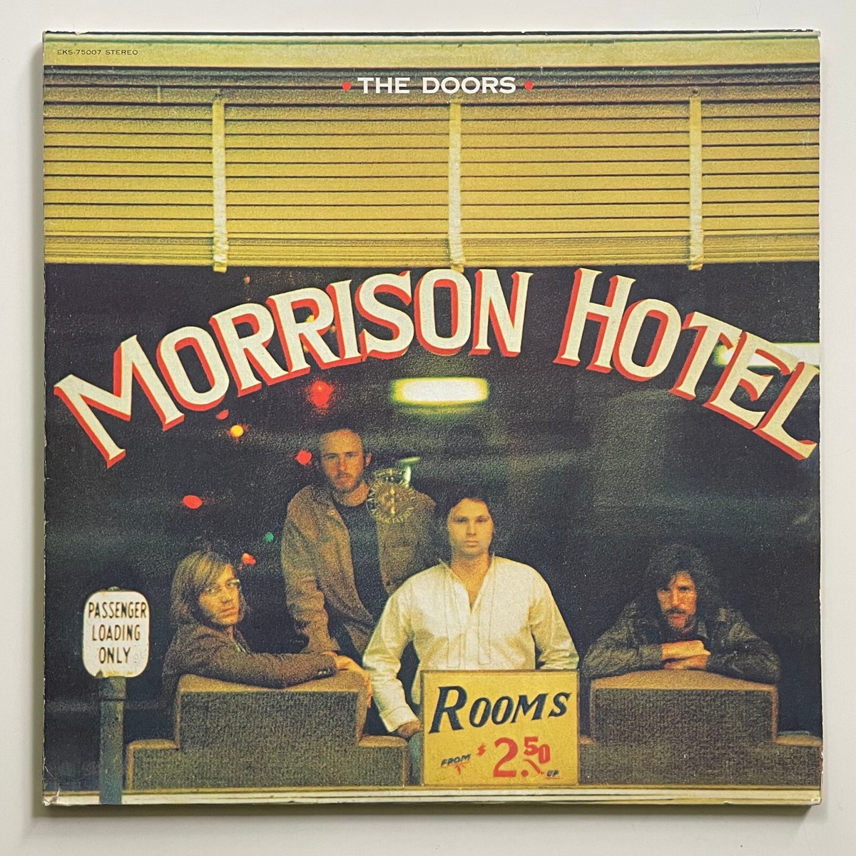 Vtg THE DOORS Album MORRISON HOTEL Record 1982 PRESSING Vinyl Lp