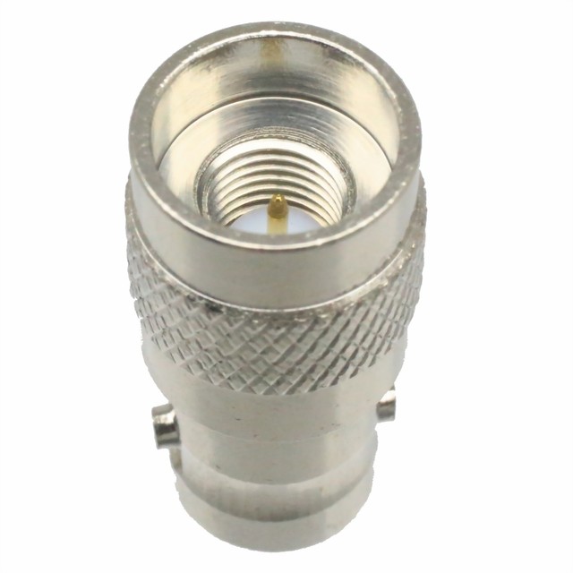 1pc BNC female to SMA male RF MOTOROLA Maxon Handheld Radio