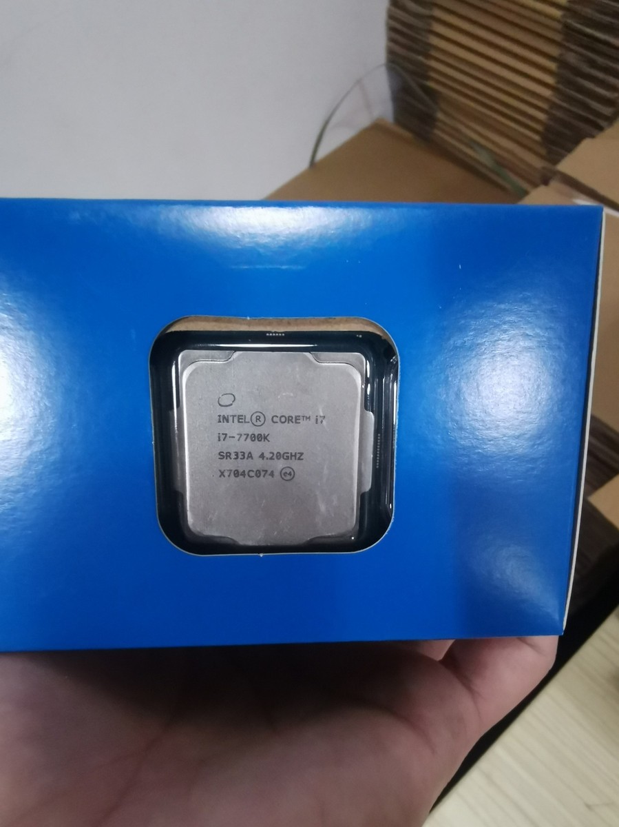 New Intel BX80677I77700K Core i7-7700K 4.5 GHz 4 Cores