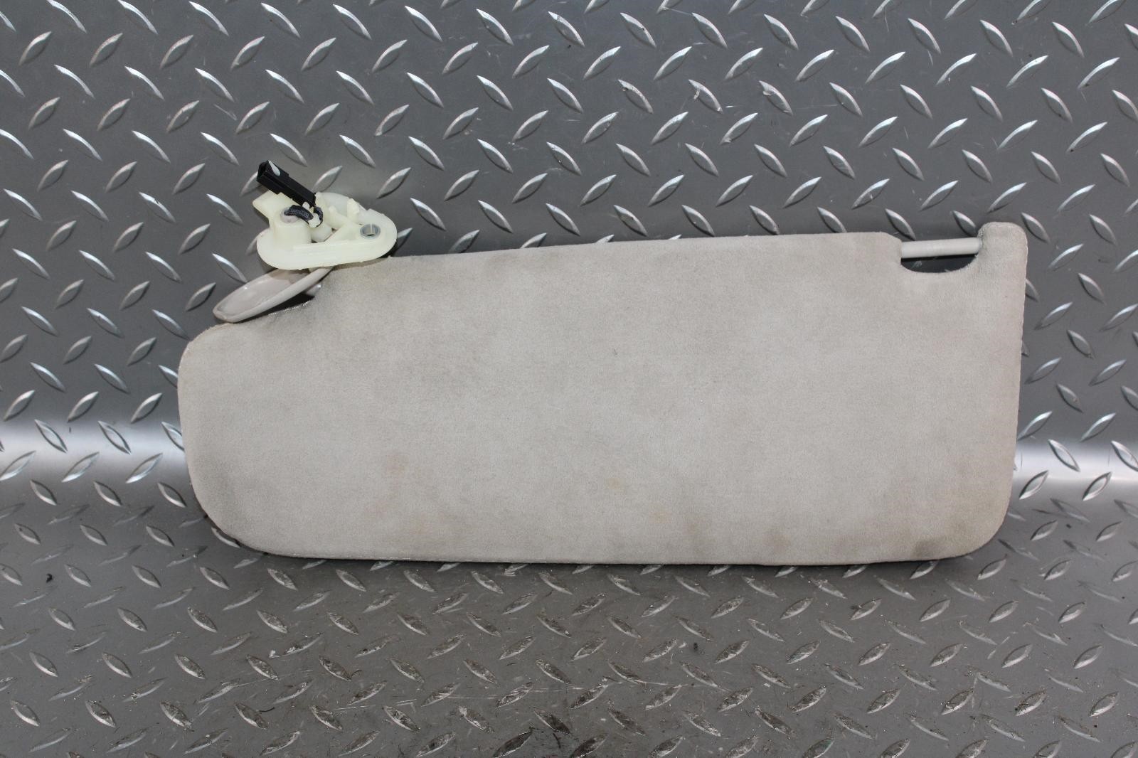 Maserati Ghibli 2014-2023 Left Sun visor Gray