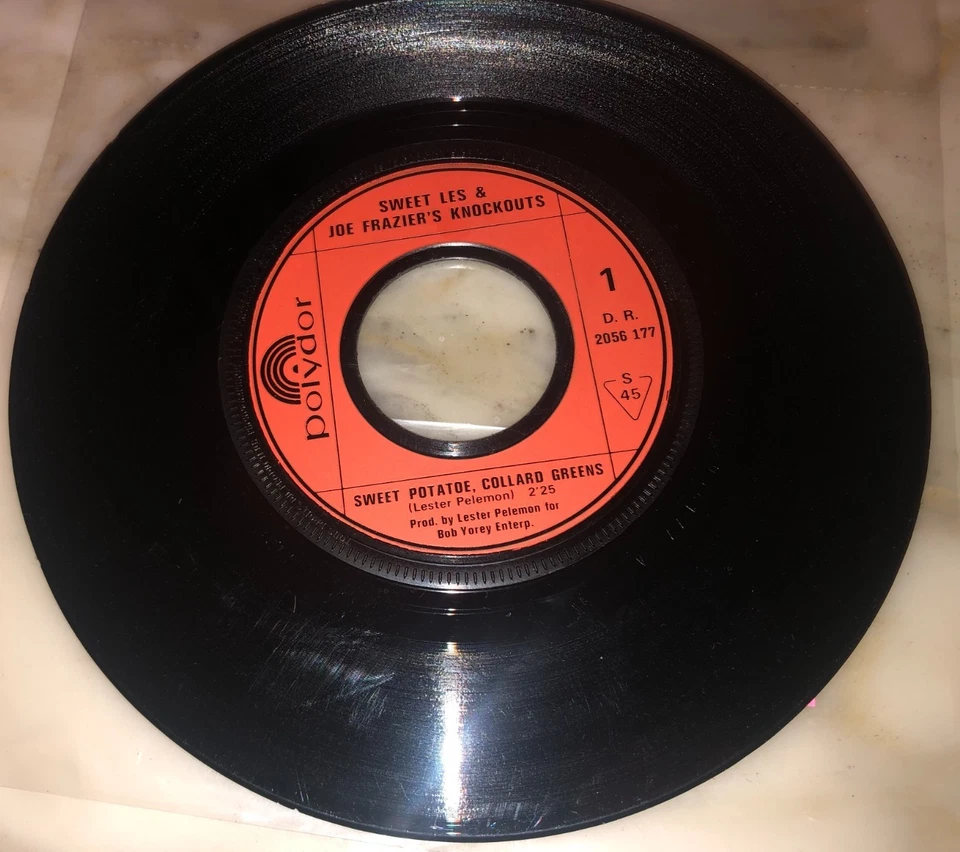 Sweet Les & Joe Frazier's Knockout - 45 T SP Sweet Potatoe, Collard Greens (1972 - Photo 4/4