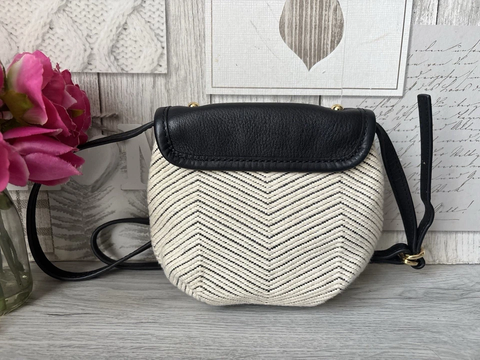 UGG Australia Canvas And Black Leather Small Crossbody Shoulder Bag - Image 2 of 4