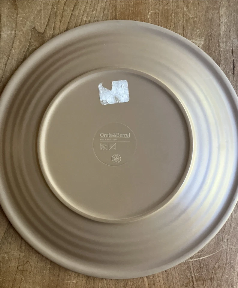 5 Crate & Barrel Melamine Salad Plates 8.5" - Image 3 of 3
