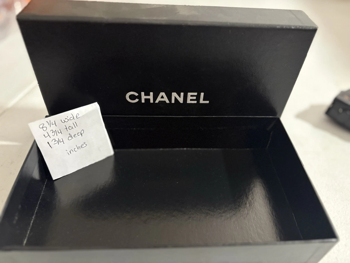 Preços baixos em Caixas de Presente Médio CHANEL Todas as Ocasiões