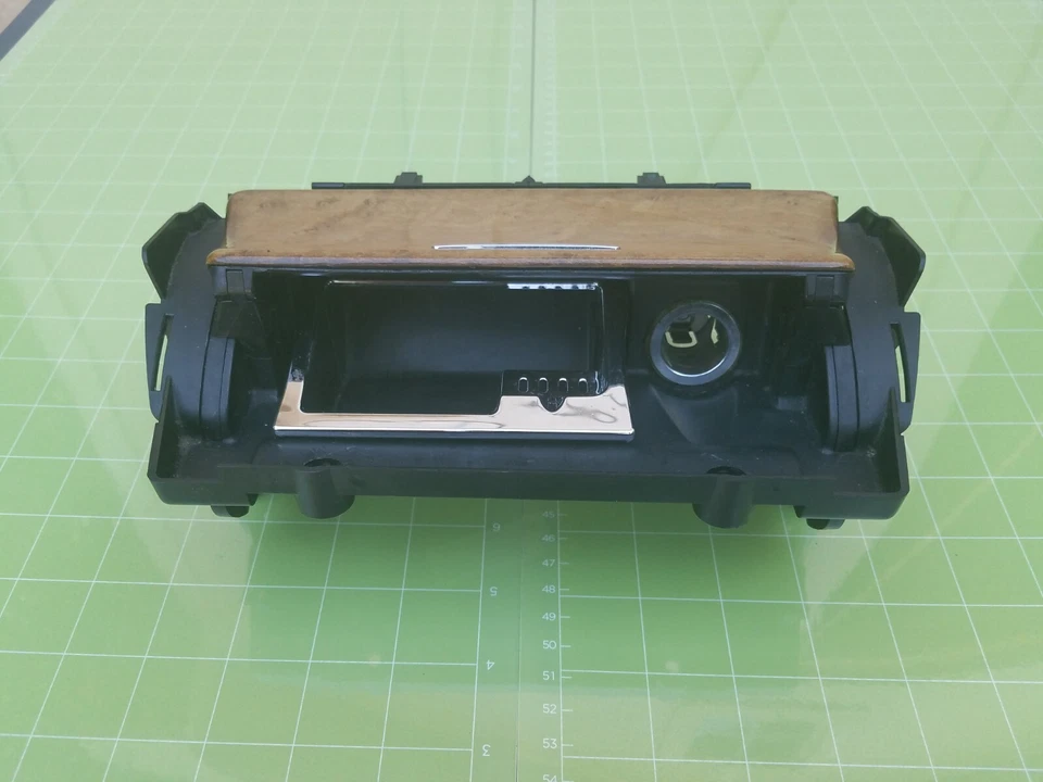 03-08 Jaguar S-Type Cenicero de tablero central Bandeja de cenizas Borde de grano de madera OEM Foto 3 de 4