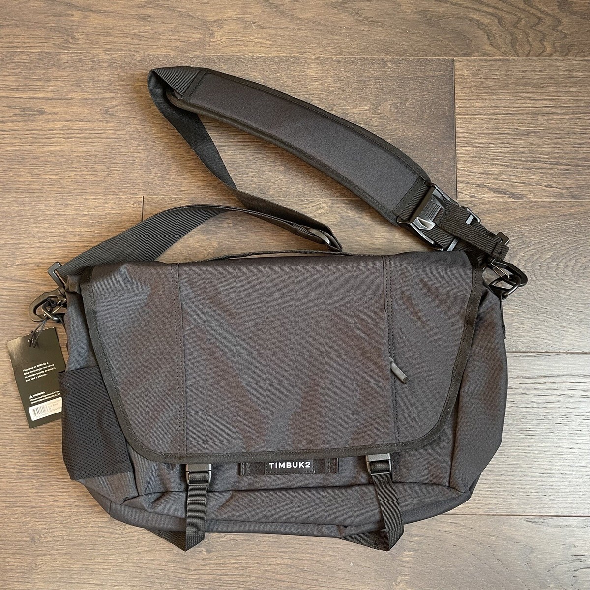 Timbuk2 Dell X Meta Messenger Bag - 1033-4-1068 - Size M Timbuk2 Dell X Meta Messenger Bag - 1033-4-1068 - Size M
