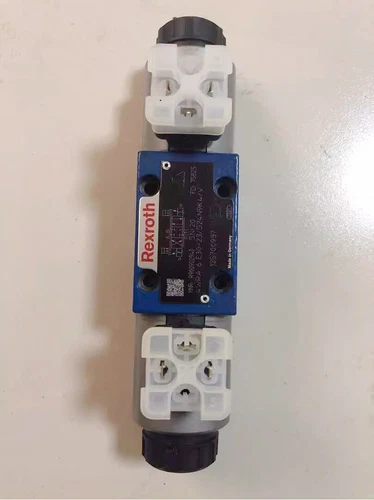 4WRA6E30-2X/G24N9K4/V NEW REXROTH VALVE R900902940 1PC Fast shipping DHL FedEx