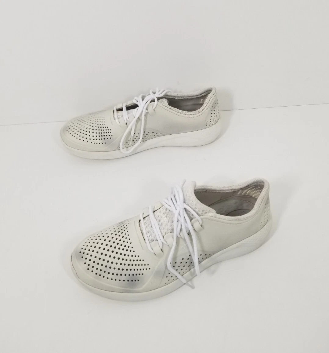 Crocs Literide Pacer White Lace Up Shoes Women Size 9 White