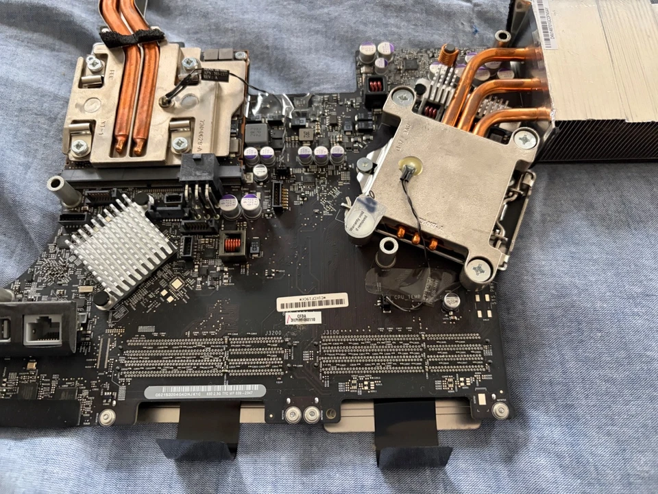 iMac 820-3126-A 21.5" A1311 Logic Board Assy w/2.5 GHz i5 CPU EMC 2428 Mid 2011 - Image 3 of 4