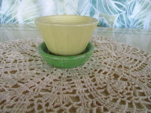 Shawnee Pottery Flower Pot Green/Yellow with Attached Saucer