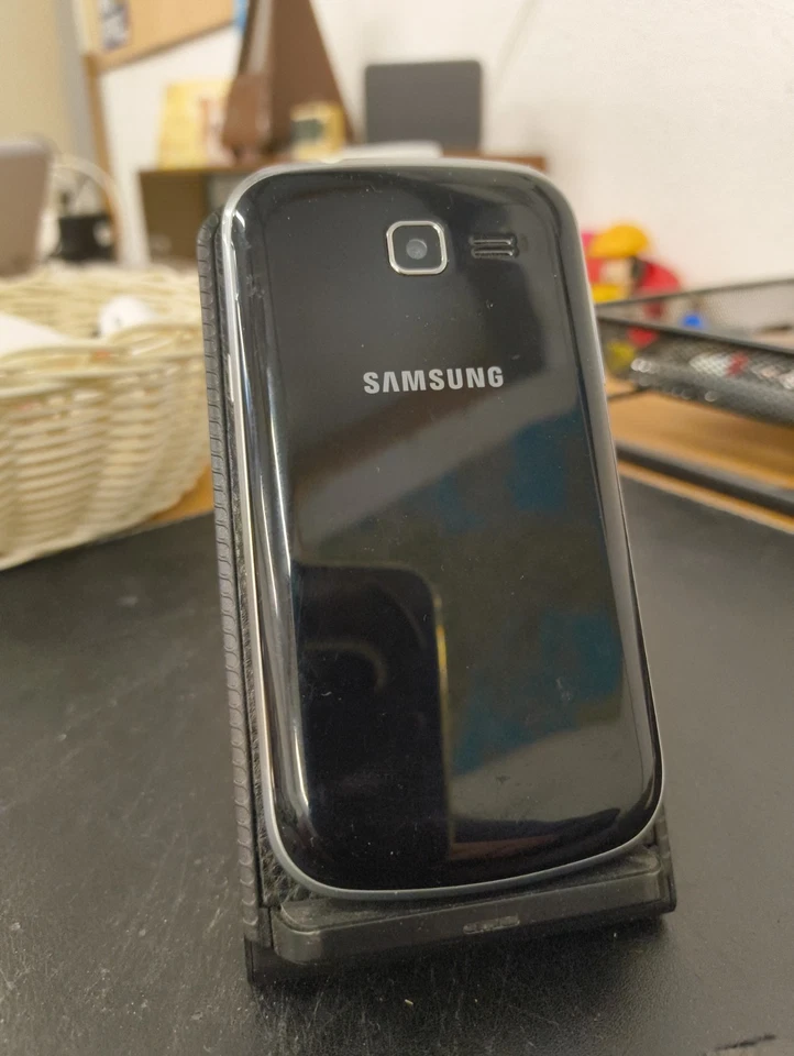 Samsung Galaxy Trend Lite GT-S390 Midnight black, Foto 2 von 5