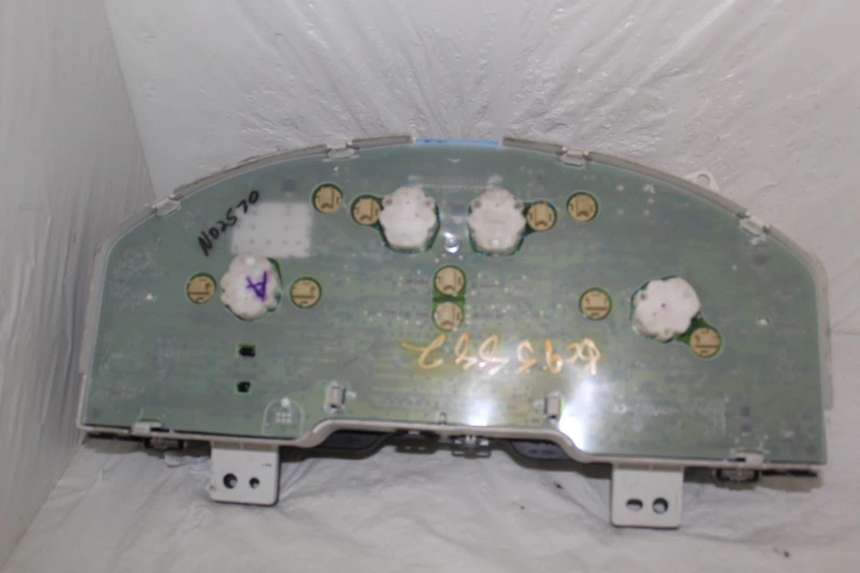 Cuadro de instrumentos velocímetro panel de instrumentos Ford Freestyle 2007 58.132 millas Foto 2 de 4