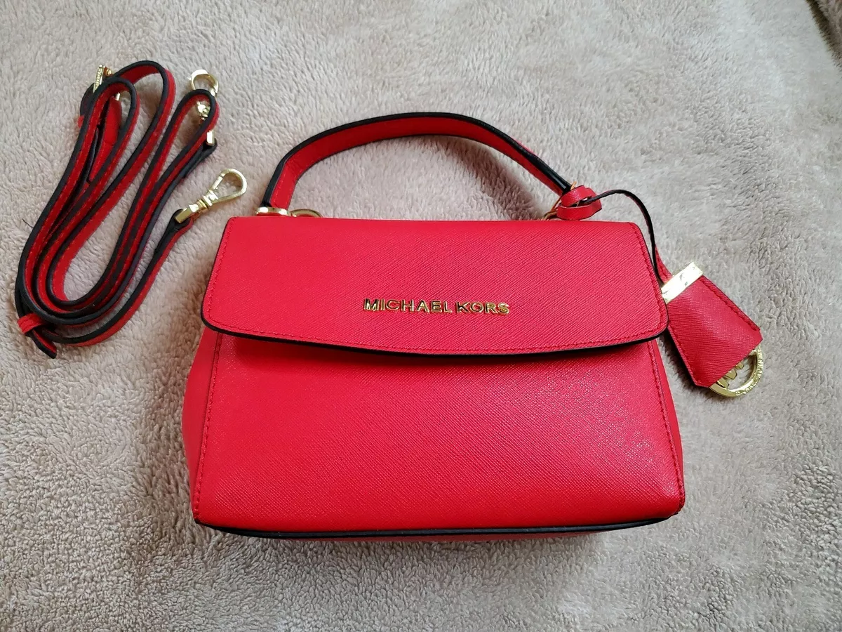 Michael KORS Small Handbag. Red. Crossbody