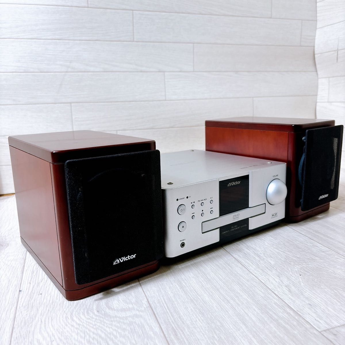 Victor EX-AK1 Compact Component DVD System Wood Cone Good Victor EX-AK1 Compact Component DVD System Wood Cone Good
