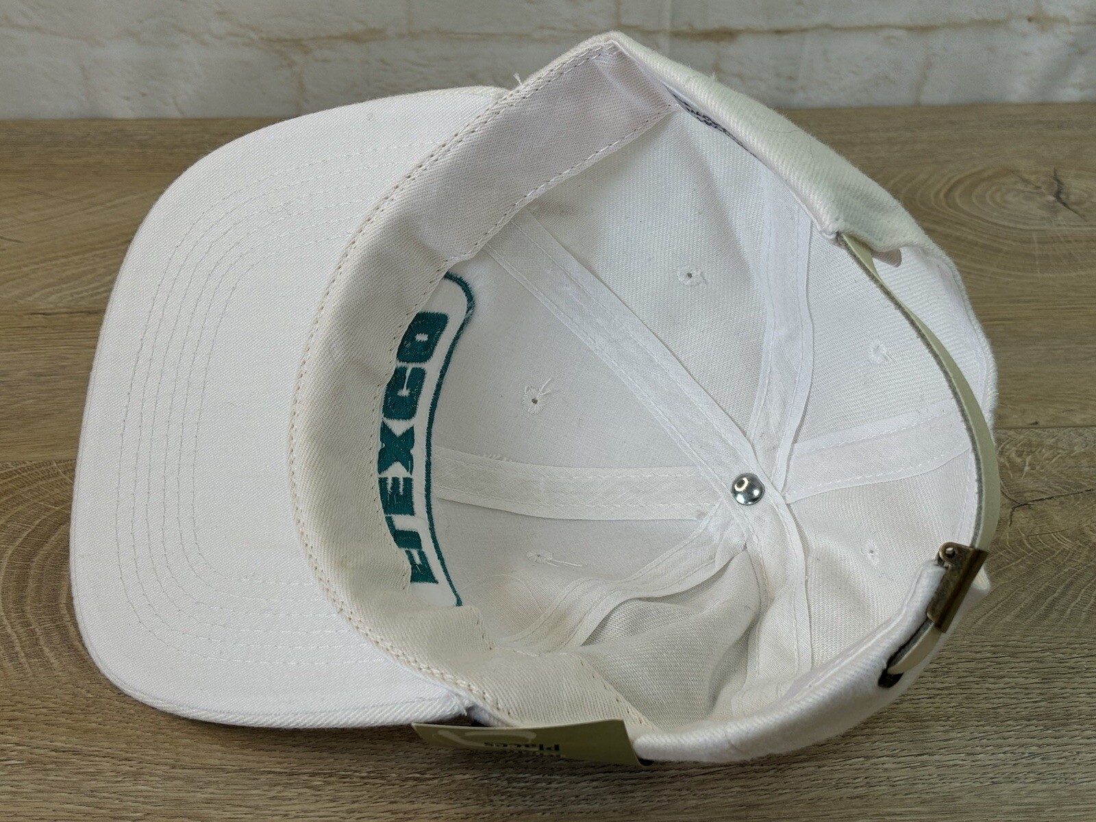 Foto 11 di 12