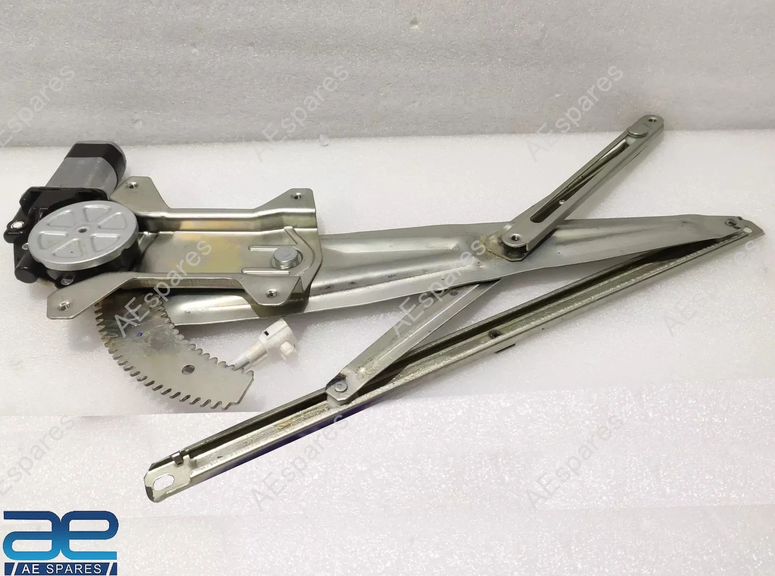 Front Door Window Regulator Assembly RH For Suzuki Versa 2000-2010 83401M83B10 view 3