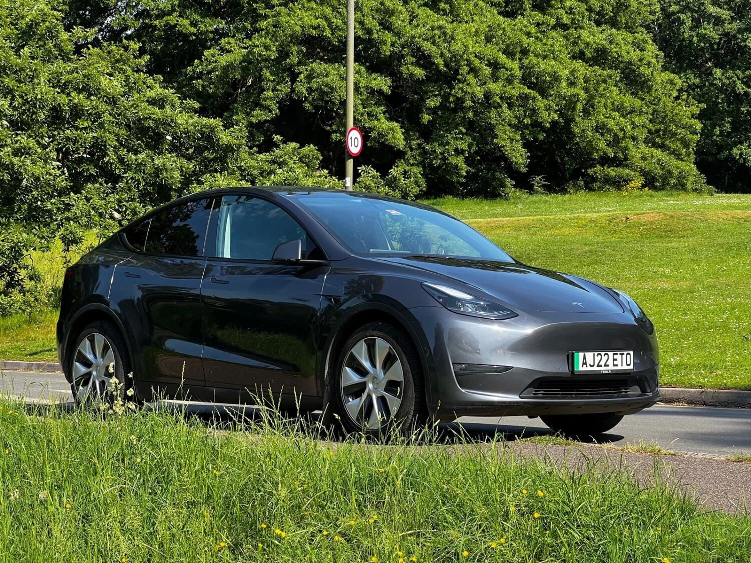 2022 TESLA MODEL Y