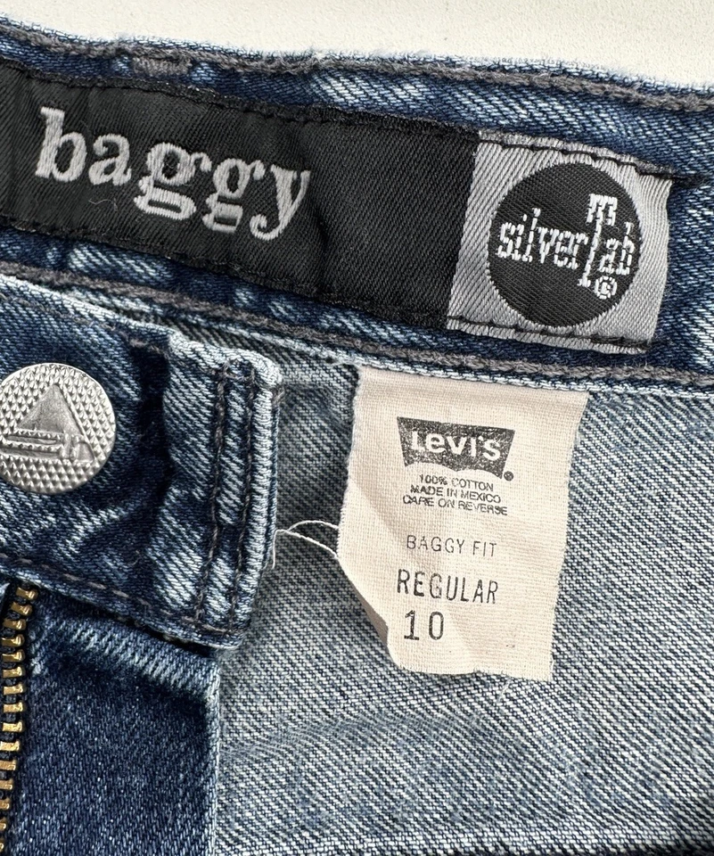 Jeans Denim Vintage Levi’s Silvertab Sueltos Años 90’s Patín Raro Juvenil 10 (25 x 23) Foto 4 de 4