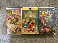 3 Disney VHS Classics Fun and Fancy Free Clamshell Toy Story Once Upon a Forest