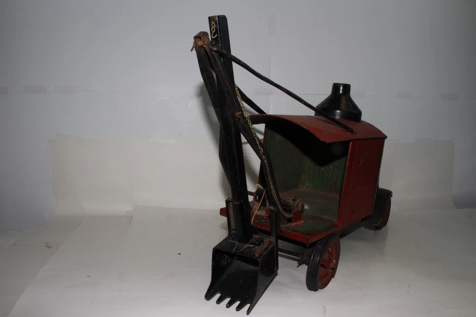 Camión Steelcraft años 20 grande de acero prensado blanco con pala de vapor Foto 3 de 4