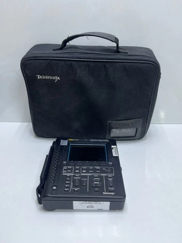 Tektronix TekScope THS720 Std Dual-Channel 100 MHz Handheld Oscilloscope