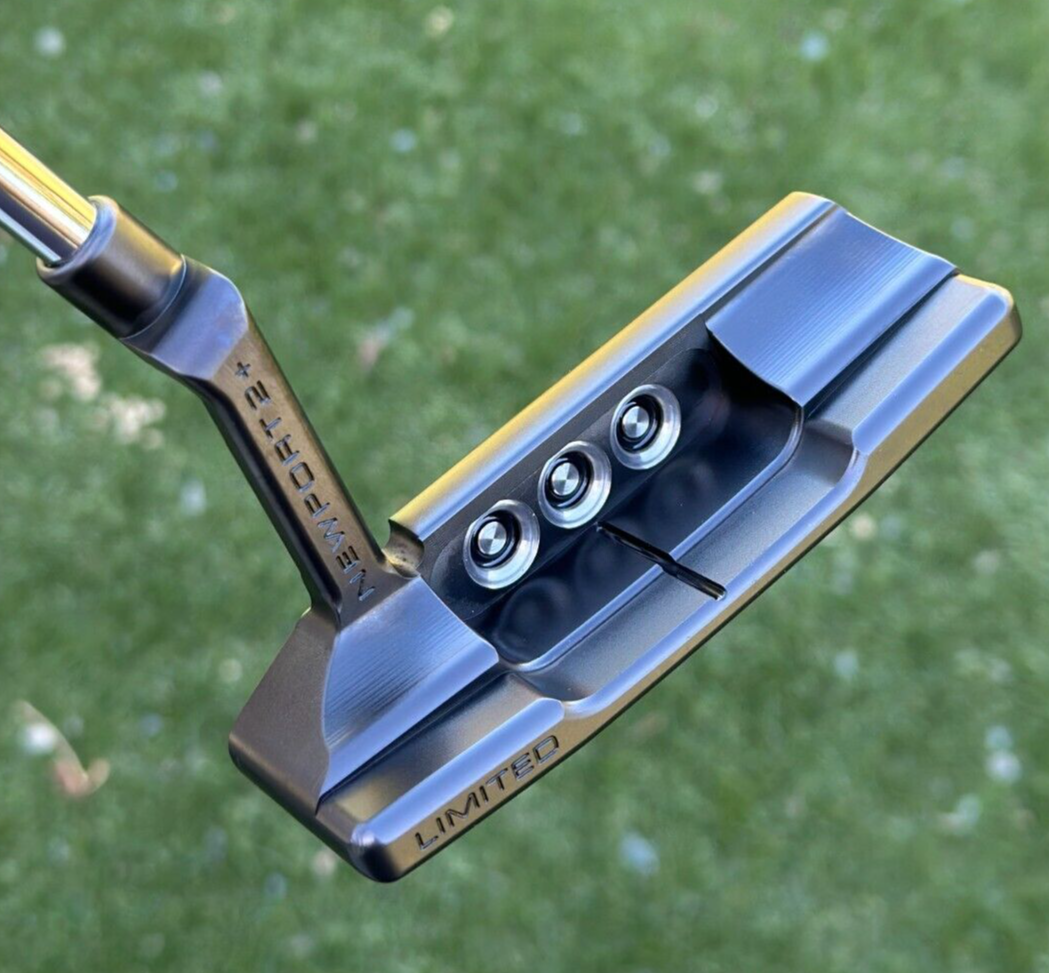 Scotty Cameron Titleist Jet Set Newport 2 Plus + Limited Scotty Cameron Titleist Jet Set Newport 2 Plus + Limited