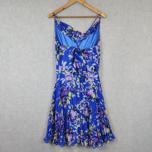 REVIEW Dress Womens Size 12 Blue Floral Pleated Cross Back Cocktail Party - Picture 3 of 12