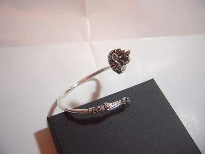 VINTAGE ATEMBERAUBEND - STERLINGSILBER - ''DRACHE'' DREHMOMENT ARMREIF - 6,5 ZOLL - FEDERND