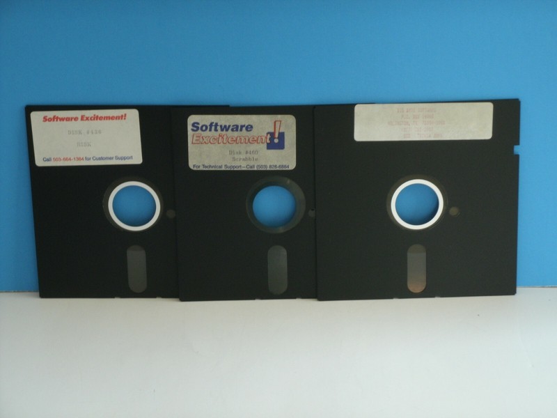 IBM COMPATIBLE SOFTWARE, THREE 5-1/4" DISKS, RISK, SCRABBLE, TRIVIA-2000