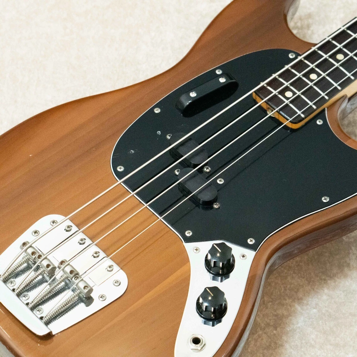 Fender 1974 Mustang Bass -Sunburst- Vintage