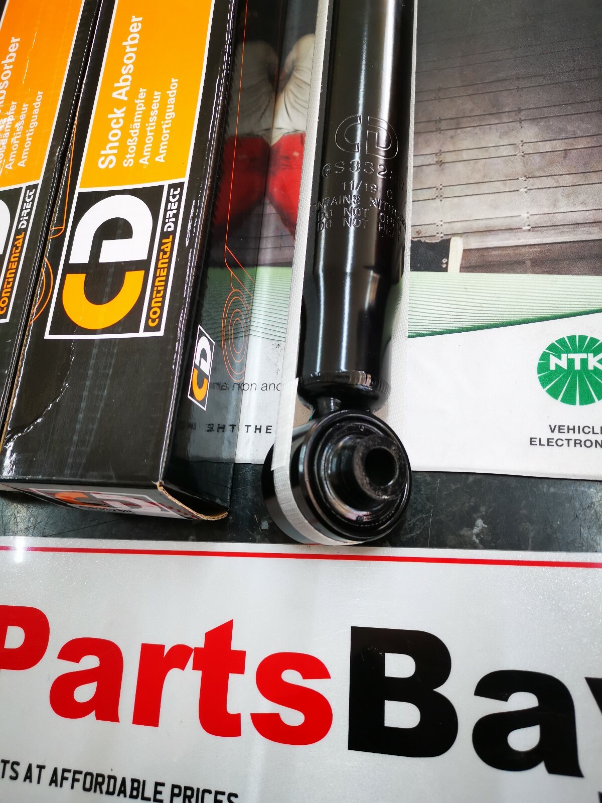 VOLKSWAGEN VW GOLF MK7 REAR SHOCK ABSORBER PAIR 13MM & 59MM (TYPE 1/2