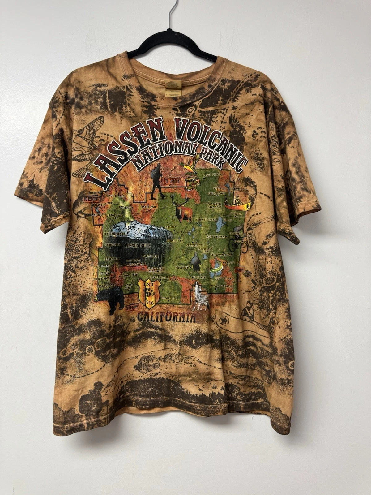 Lassen Volcanic National Park Souvenir T-Shirt Men’s Large All Over Print Tee Y