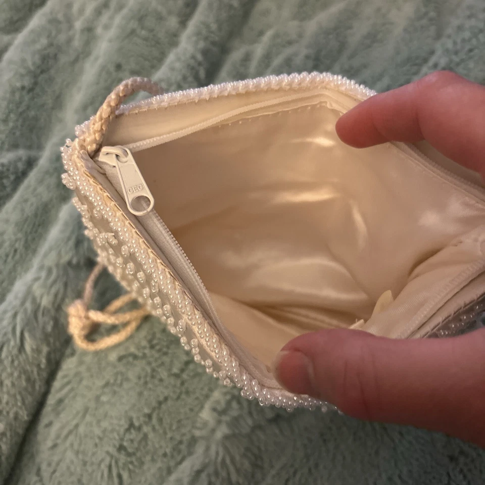 Bolso de Noche MAGID Vintage Perla Blanco/Rosa/Azul Lentejuelas Cuentas Cierre con Cremallera Foto 4 de 4