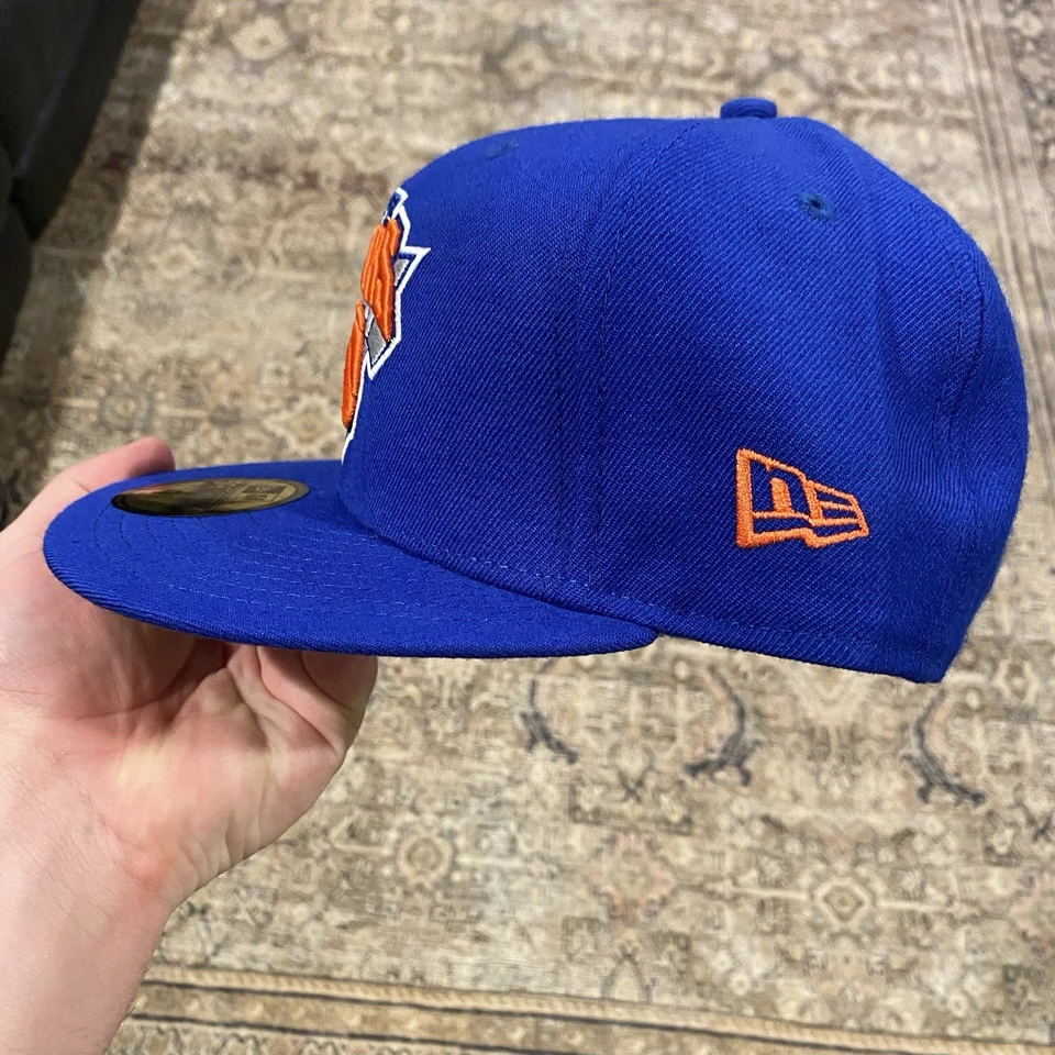 New York Knicks Sombrero Ajustado 7 1/8 New Era 59Fifty Azul Naranja 100% Lana Nuevo Foto 4 de 4