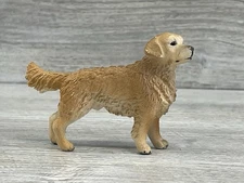 Schleich Dog #19395 Golden Retriver