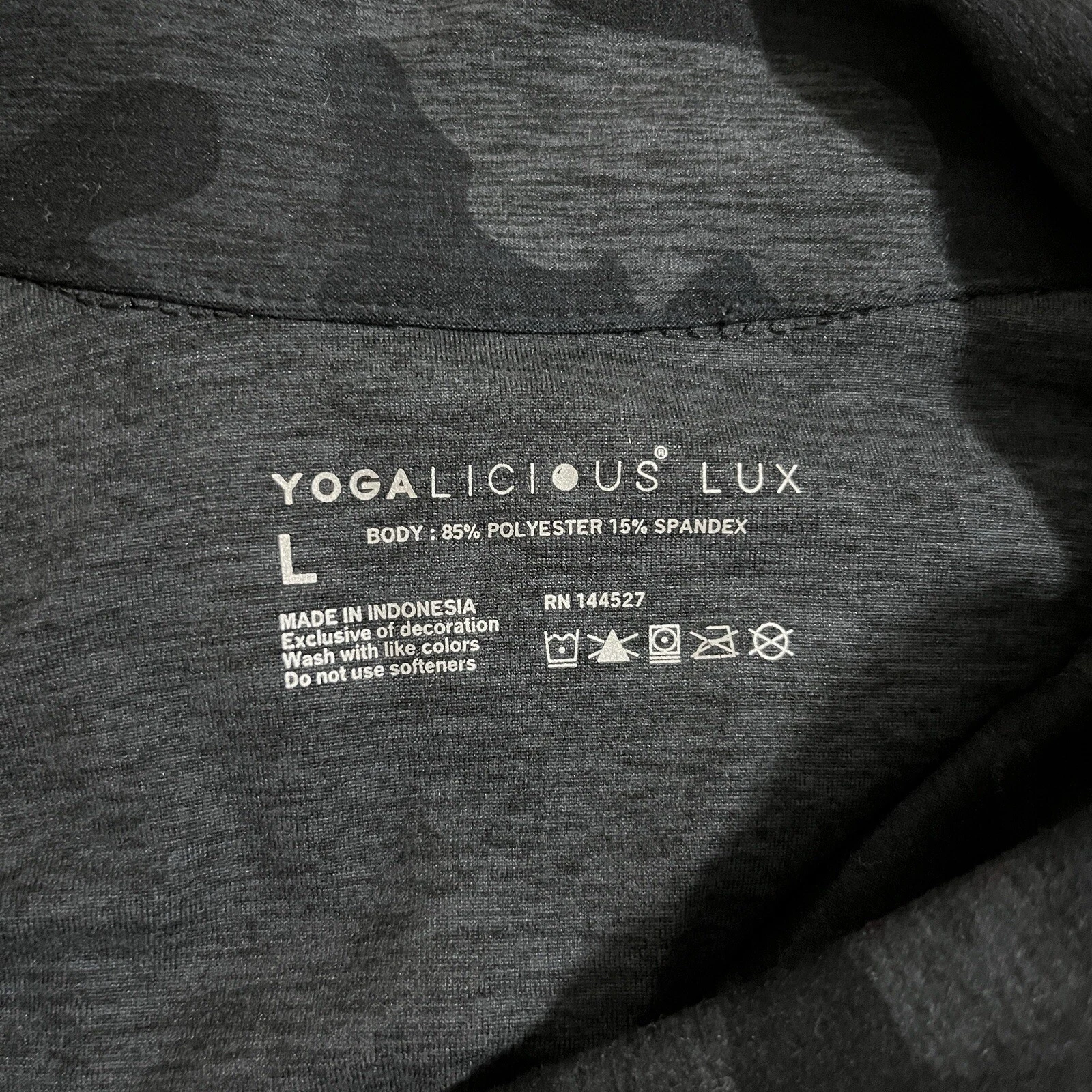 yogalicious camo 1/4 zip pullover athletic shirt