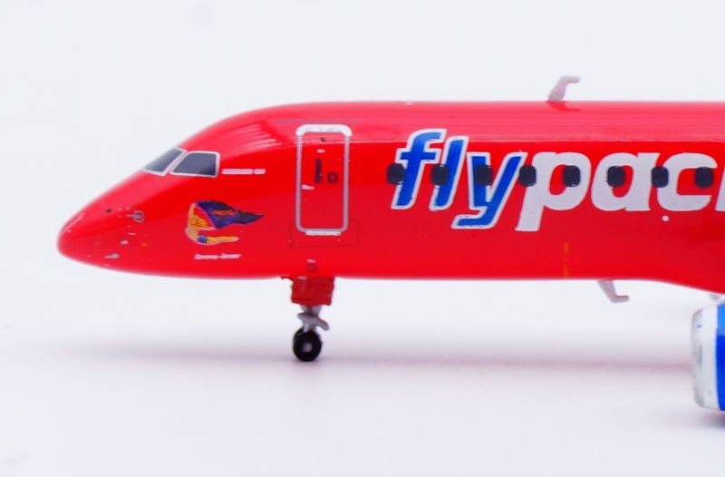 J-AIR EMBRAER190 模型 418K7c9ezcL.jpg_BO30,255,255,
